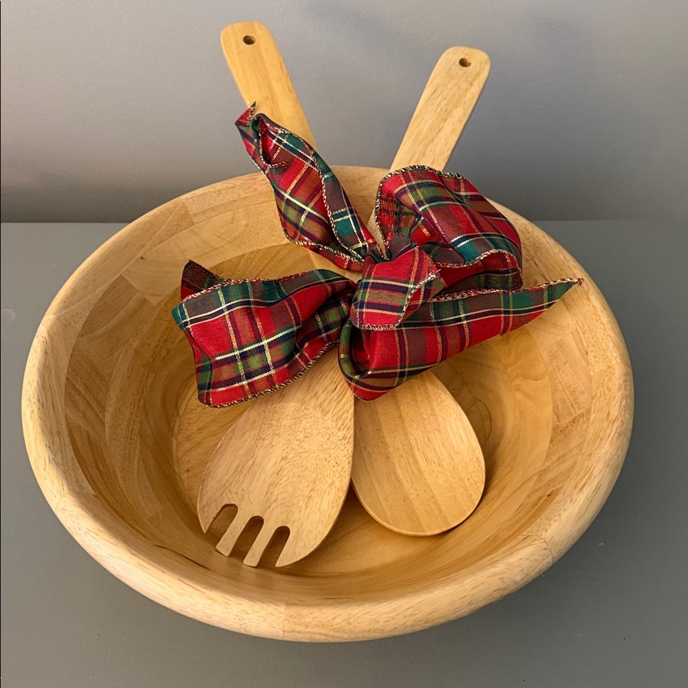 Wooden Salad Bowl Set w/ Utensils 11–12” Farmhouse Serving Bowl Kitchen Decor